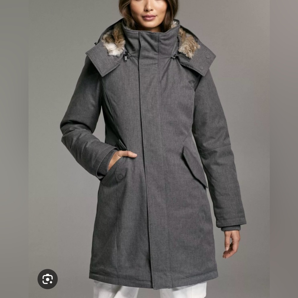 Women’s Aritzia Babaton grey Hooded Oskar Parka Coat